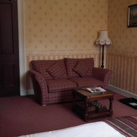 Ardlui Hotel Room photo