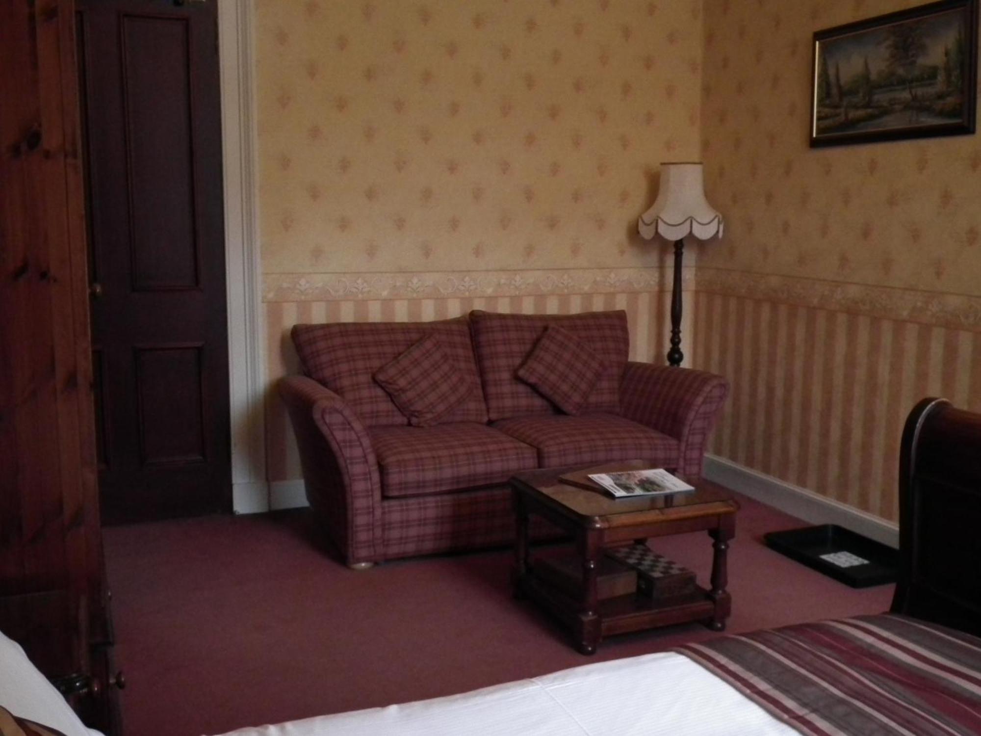 Ardlui Hotel Room photo